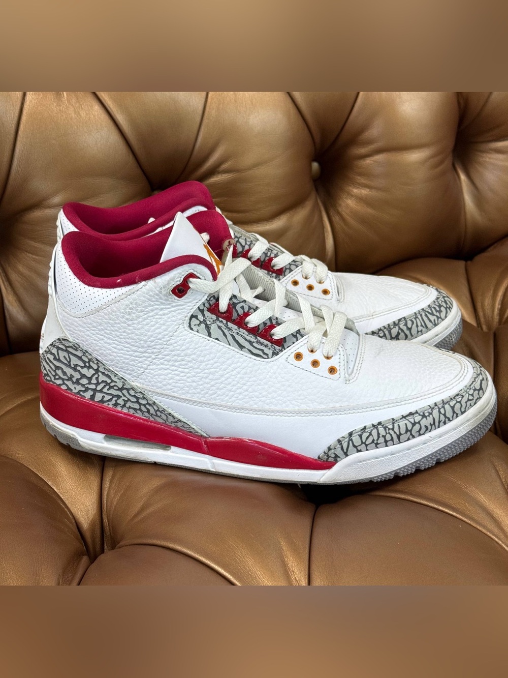 Size 11 - Jordan 3 Retro Mid Cardinal Red White Sneakers Shoes Small star loss